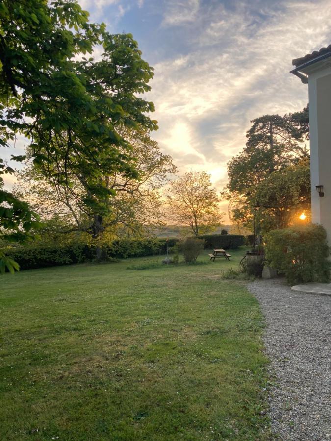 Le Gavachon Bed & Breakfast Leboulin Eksteriør bilde
