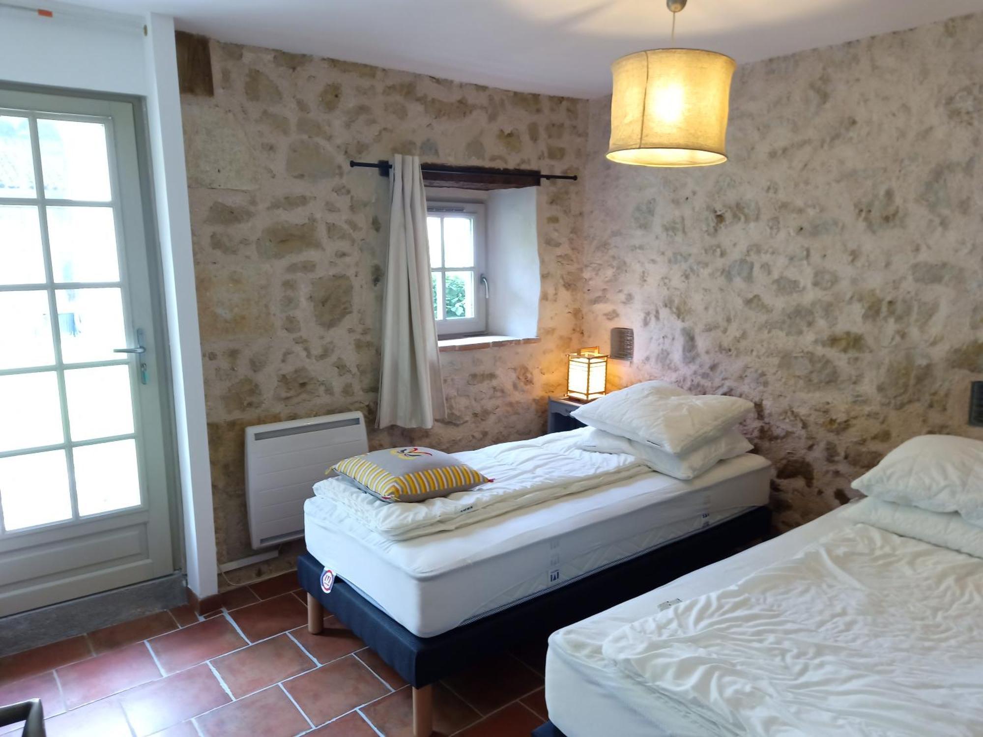 Le Gavachon Bed & Breakfast Leboulin Eksteriør bilde