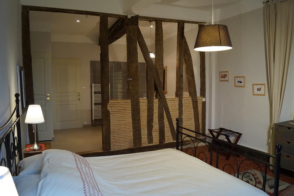 Le Gavachon Bed & Breakfast Leboulin Rom bilde