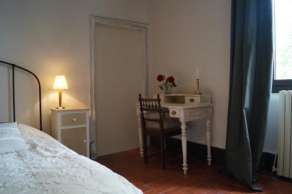 Le Gavachon Bed & Breakfast Leboulin Rom bilde