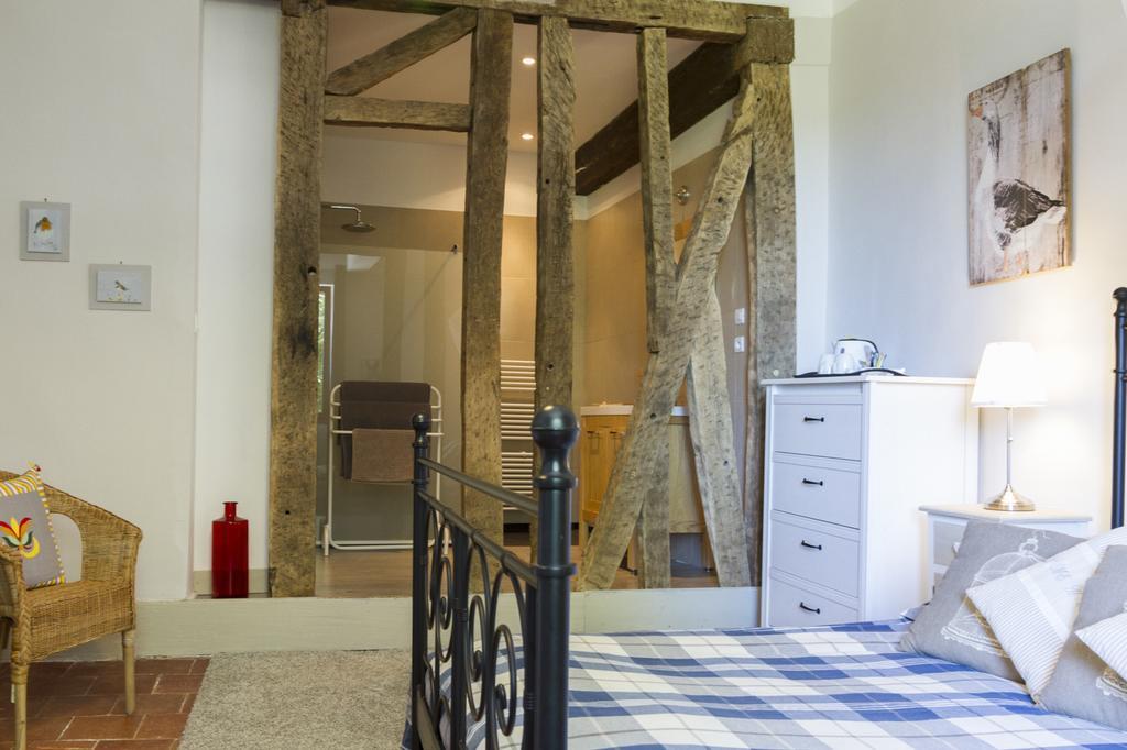 Le Gavachon Bed & Breakfast Leboulin Eksteriør bilde