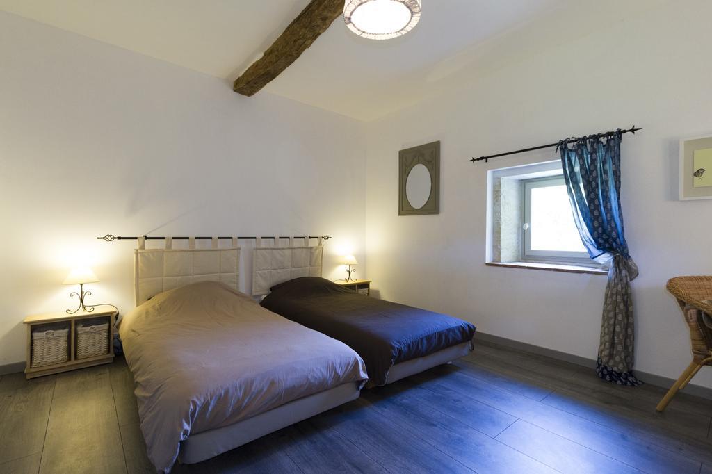 Le Gavachon Bed & Breakfast Leboulin Eksteriør bilde